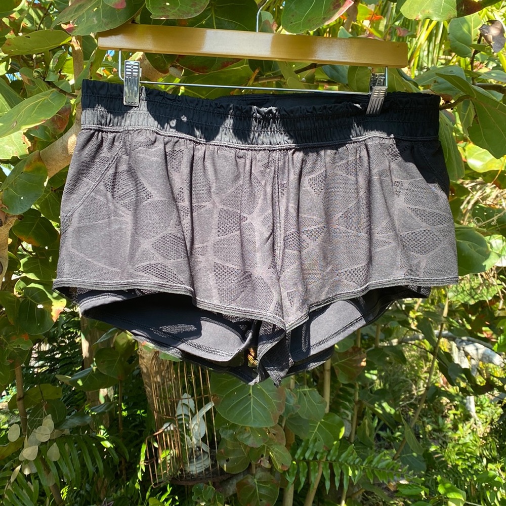 Unknown maker black shorts